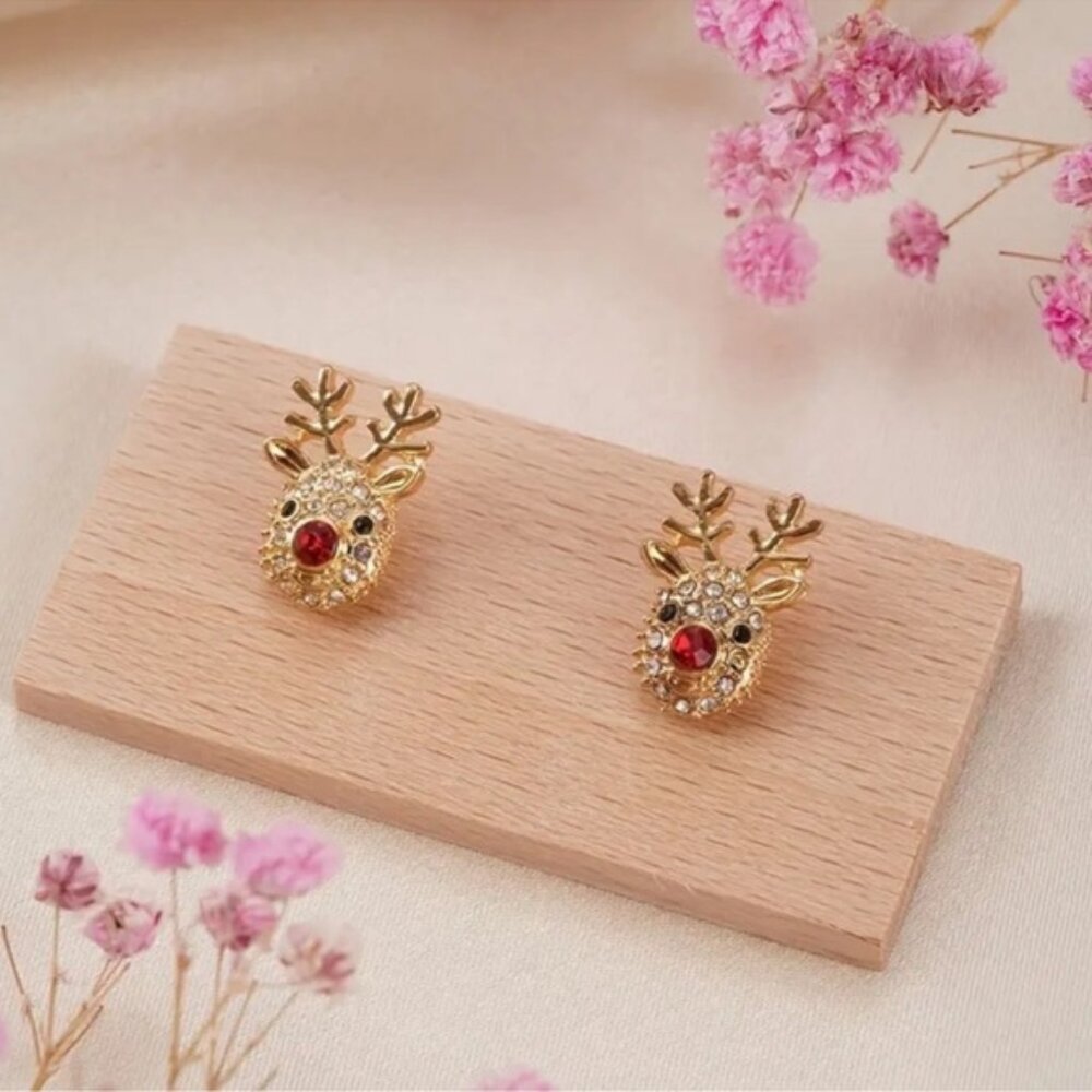 Rhinestone Reindeer Stud Earrings | Gold-Tone Deer Head Christmas Jewelry 🦌